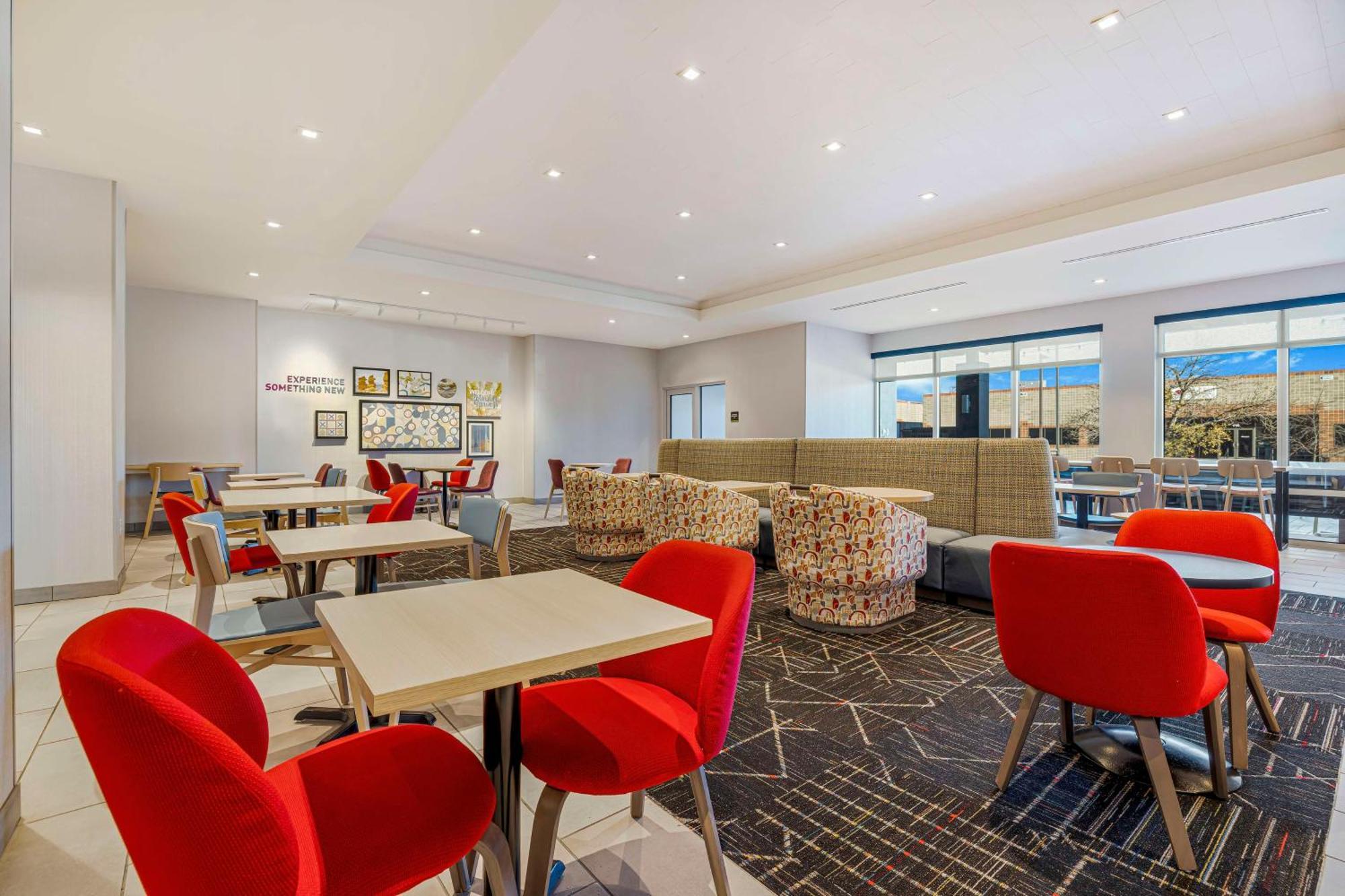 Home2 Suites By Hilton Colorado Springs Airport Kültér fotó